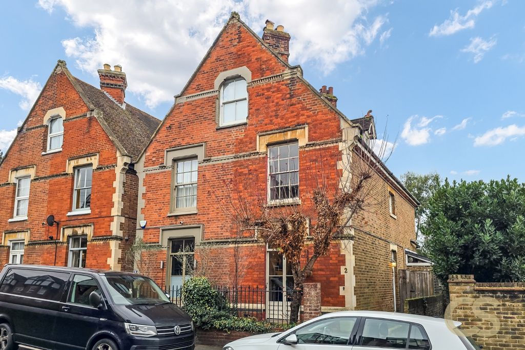 Property photo 1 of 22 4616680