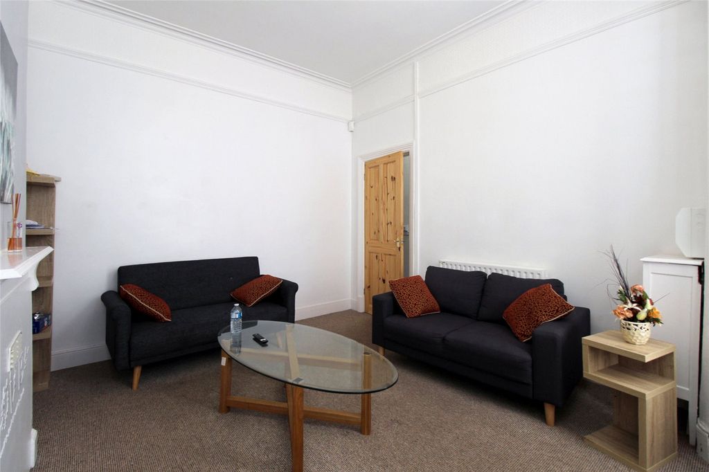 Property photo 3 of 14 Picture No. 09
