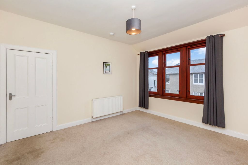 Property photo 3 of 16 Property Image 3