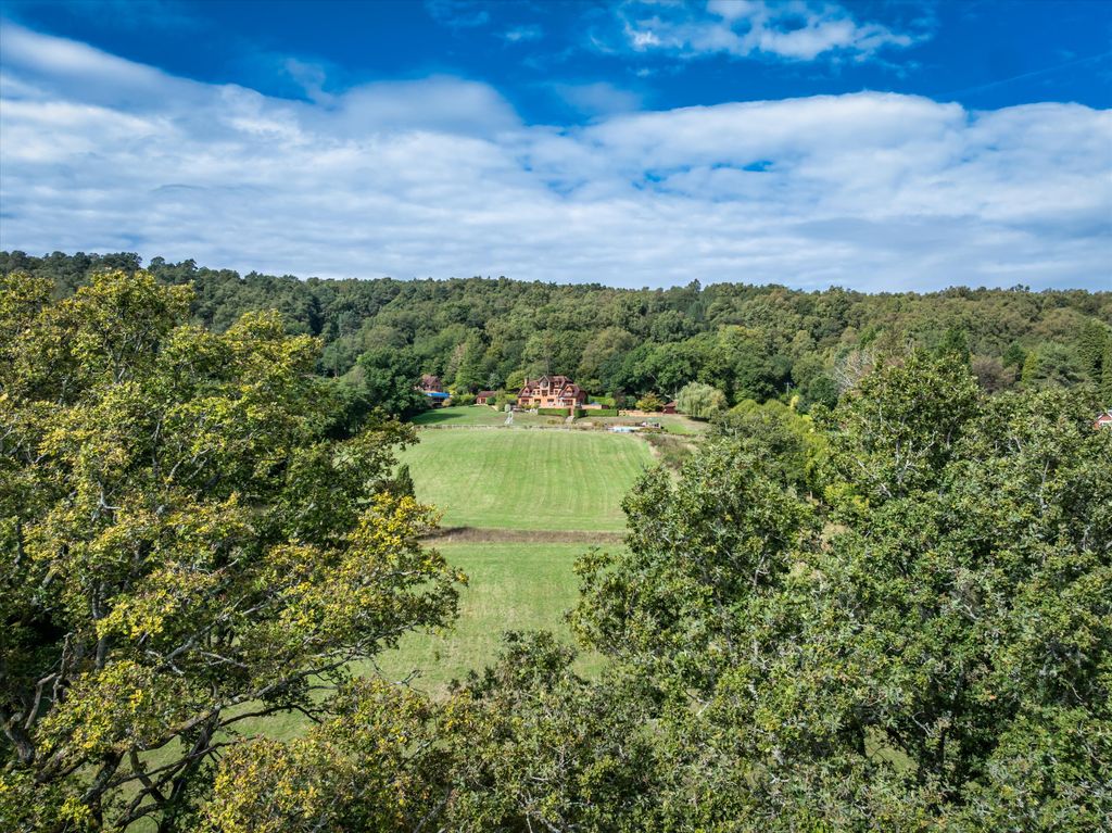Property photo 1 of 33 Image