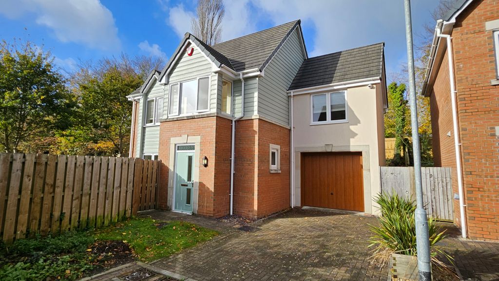 Property photo 1 of 16 Front Photo.Jpg