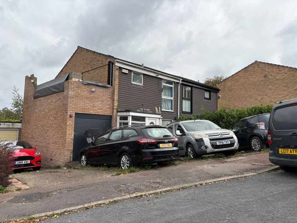 Property photo 1 of 16