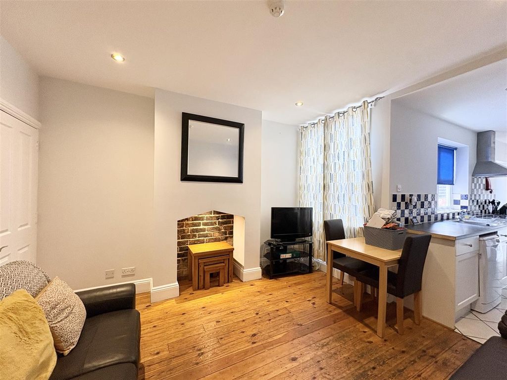 Property photo 2 of 20 Image00016.Jpeg