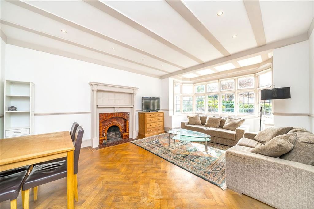 Property photo 2 of 5