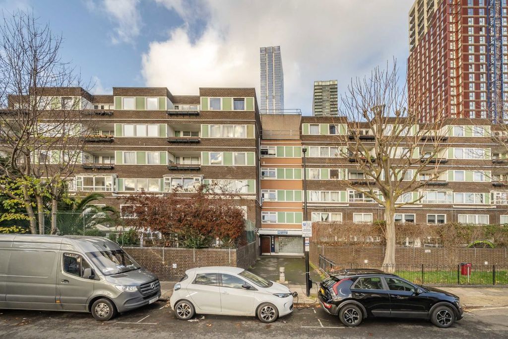 Property photo 1 of 9