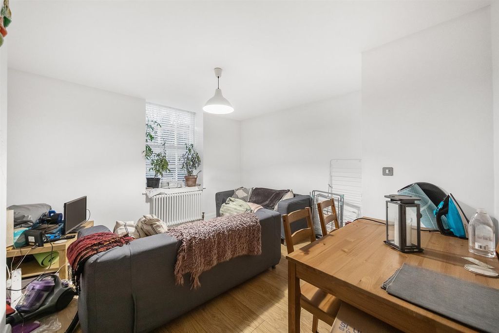 Property photo 2 of 9 13178_00469722.Jpg