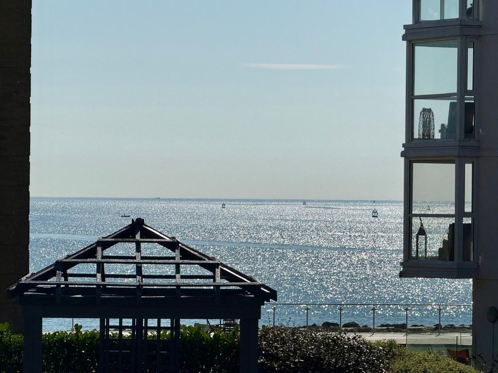 Property photo 1 of 26