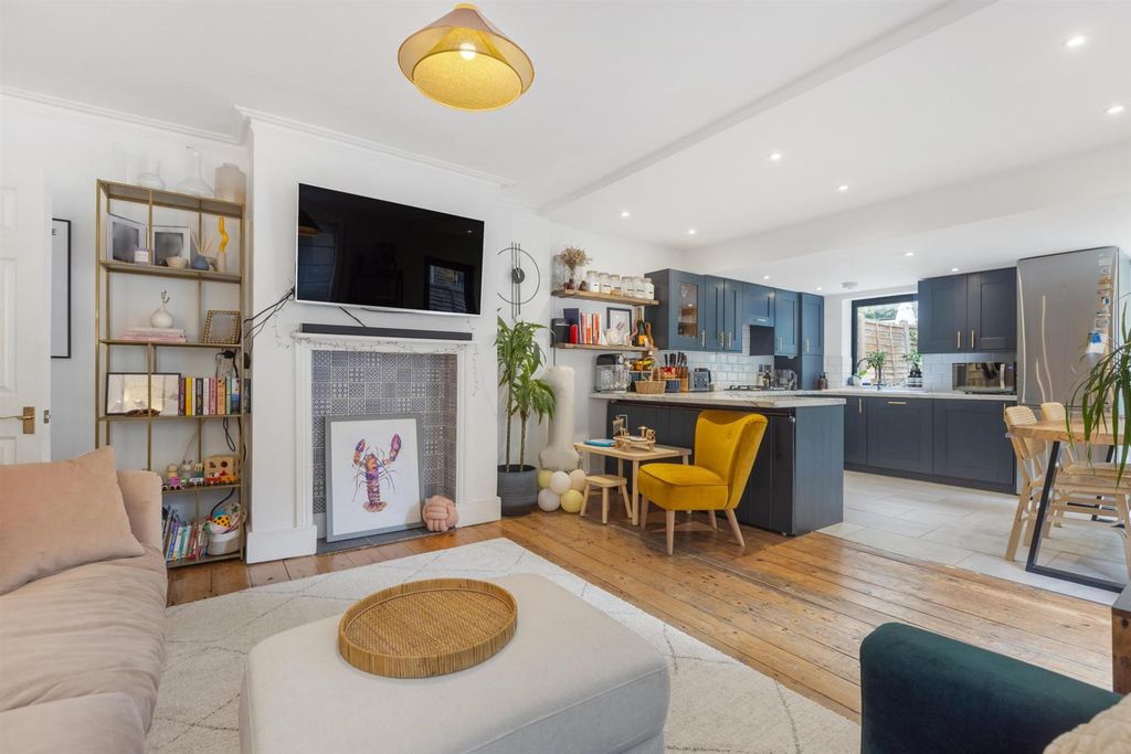 Property photo 1 of 17 7M2A2988-Hdr.Jpg