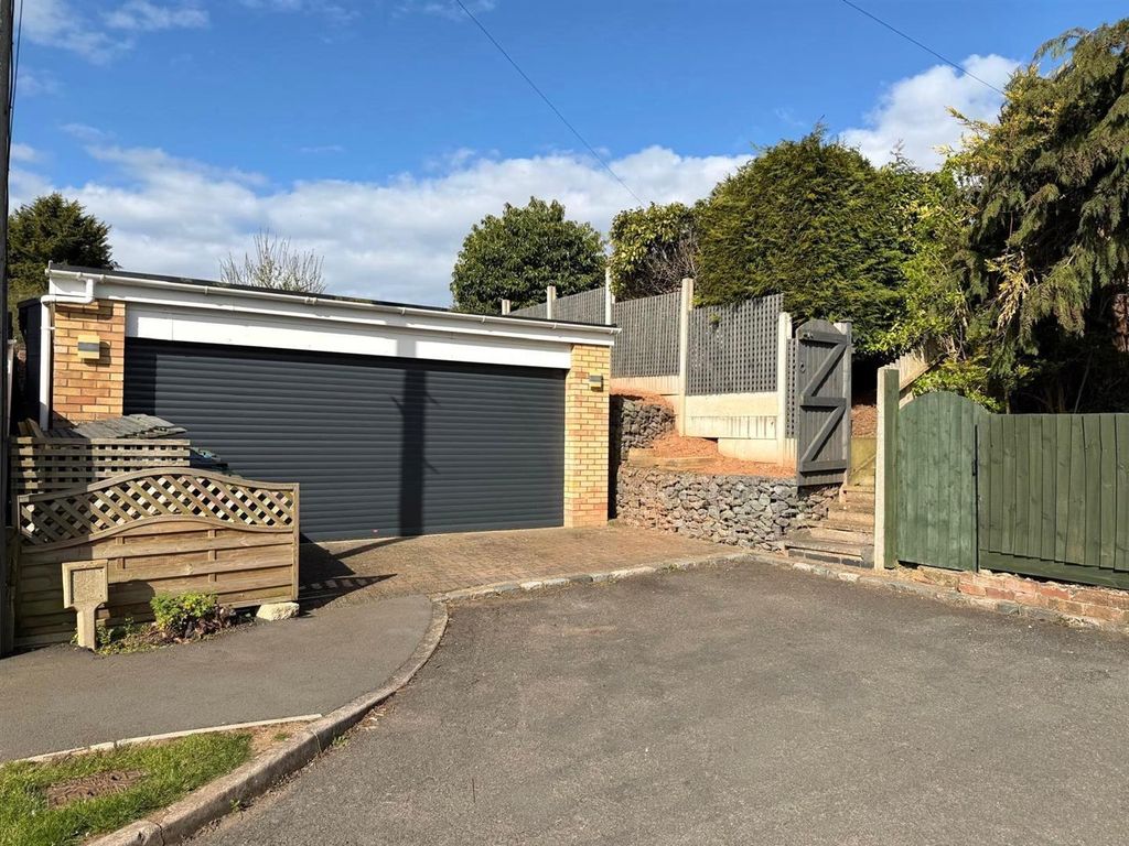 Property photo 2 of 27 Whatsapp Image 2026-03-31 At 16.50.28 (11).Jpeg