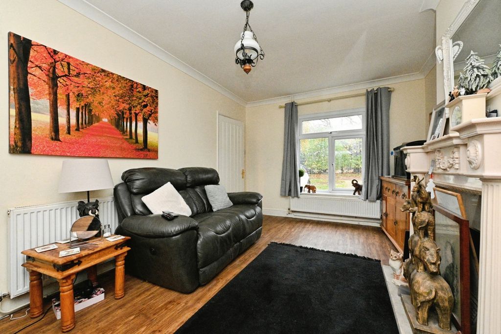 Property photo 2 of 23 Photo