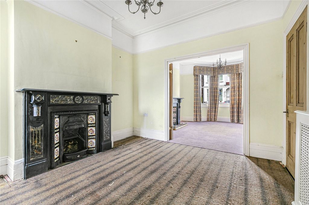 Property photo 3 of 17 Reception Room