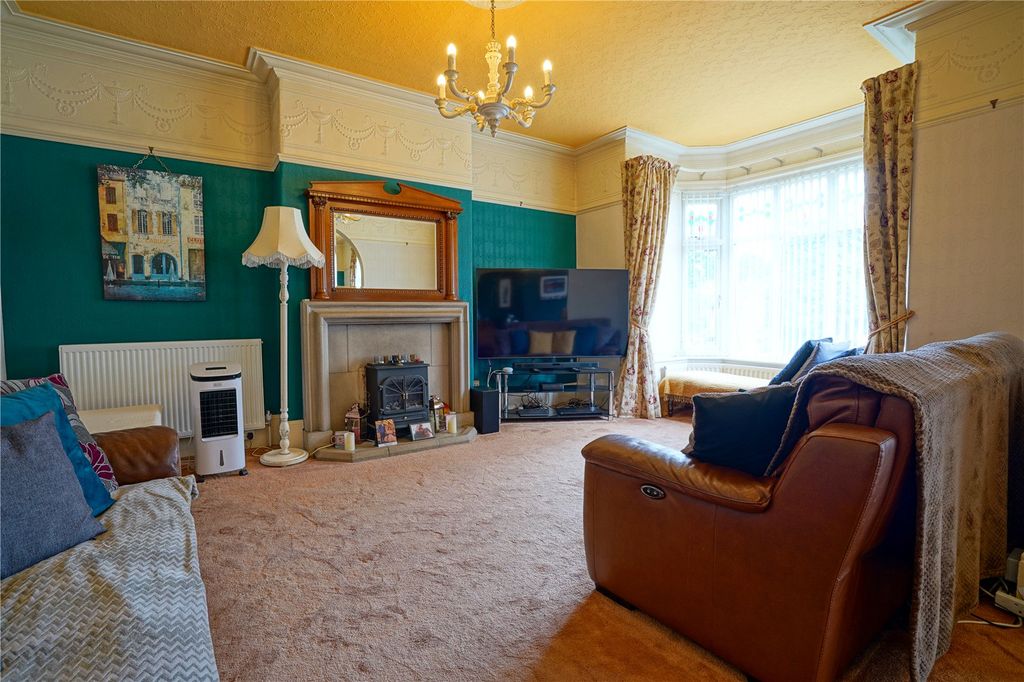 Property photo 3 of 24 Picture No. 14