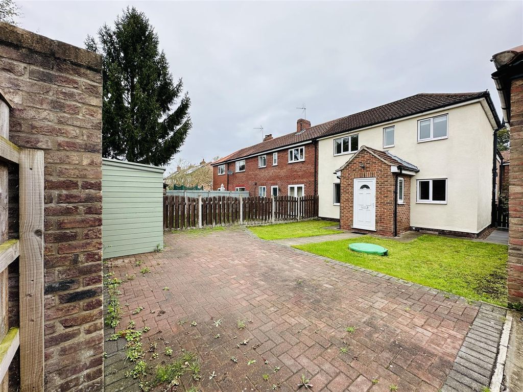 Property photo 1 of 16 Front.Jpg