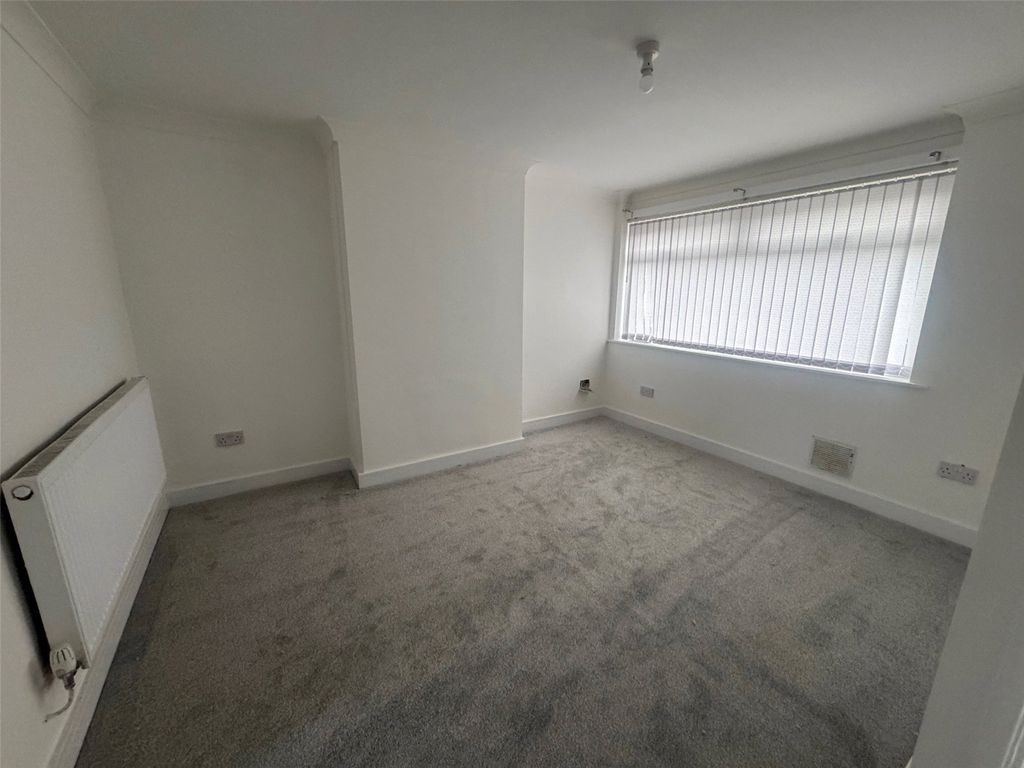 Property photo 3 of 6 Picture No. 03