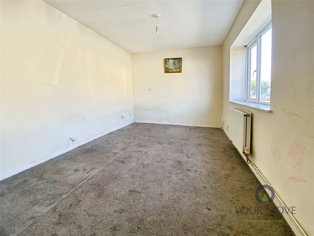 Property photo 1 of 7 Picture No. 10