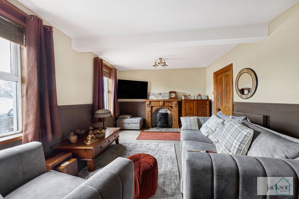 Property photo 2 of 27 14_76206_Watermarked