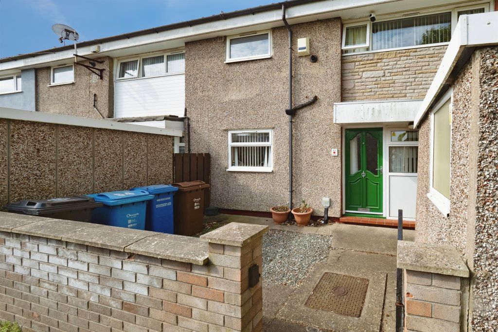 Property photo 1 of 17