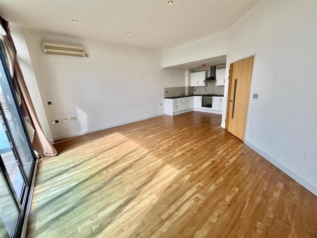 Property photo 1 of 15 Image