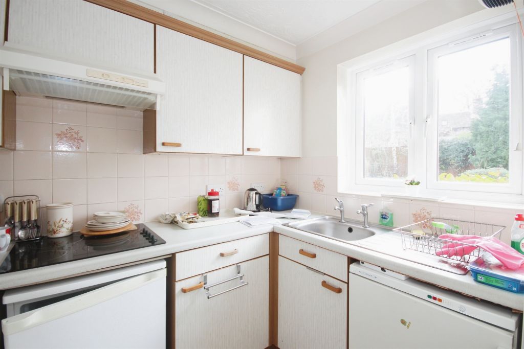 Property photo 3 of 14