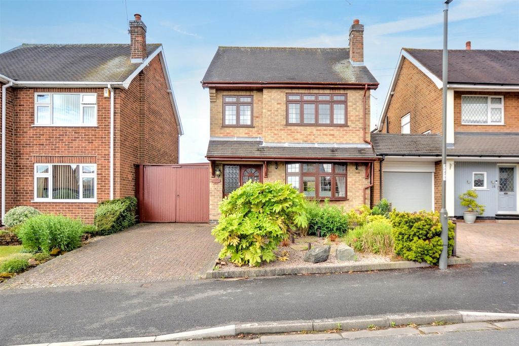 Property photo 1 of 22