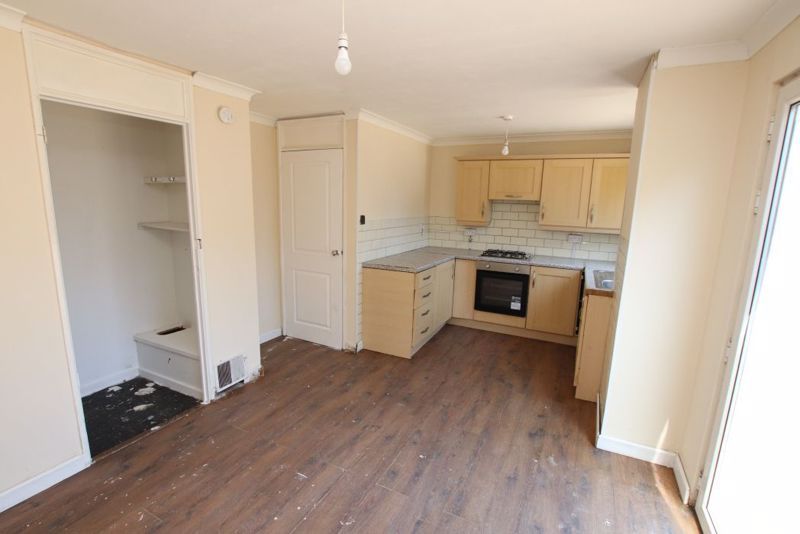 Property photo 3 of 12 Photo 10