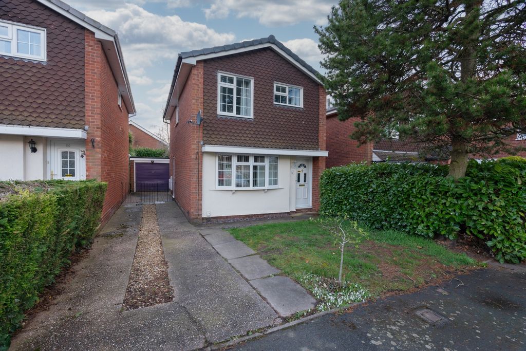 Property photo 1 of 18 Front View