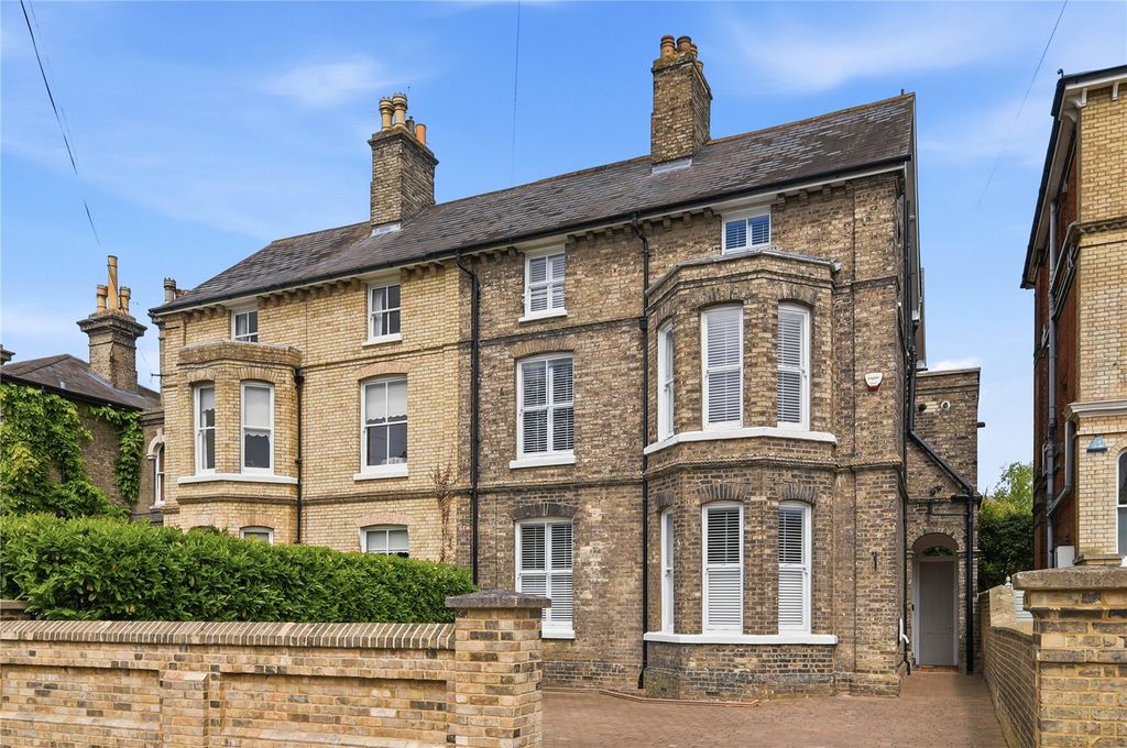Property photo 1 of 31 Picture No. 25