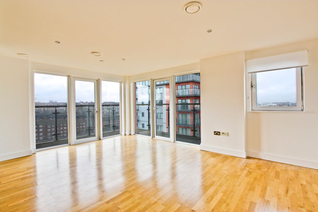 Property photo 2 of 5 Picture No. 25