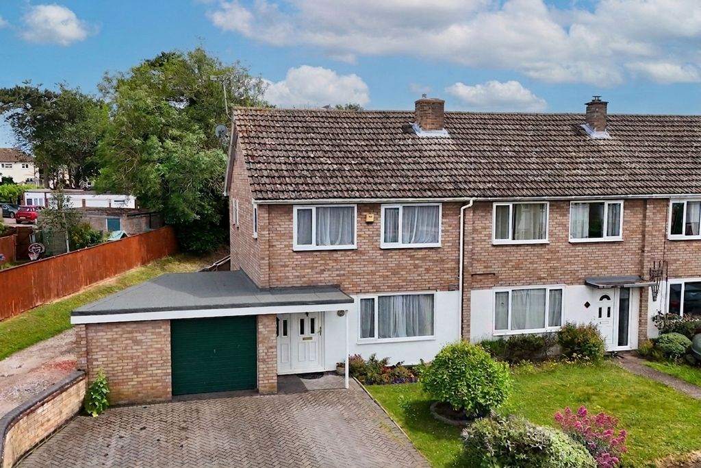 Property photo 1 of 13