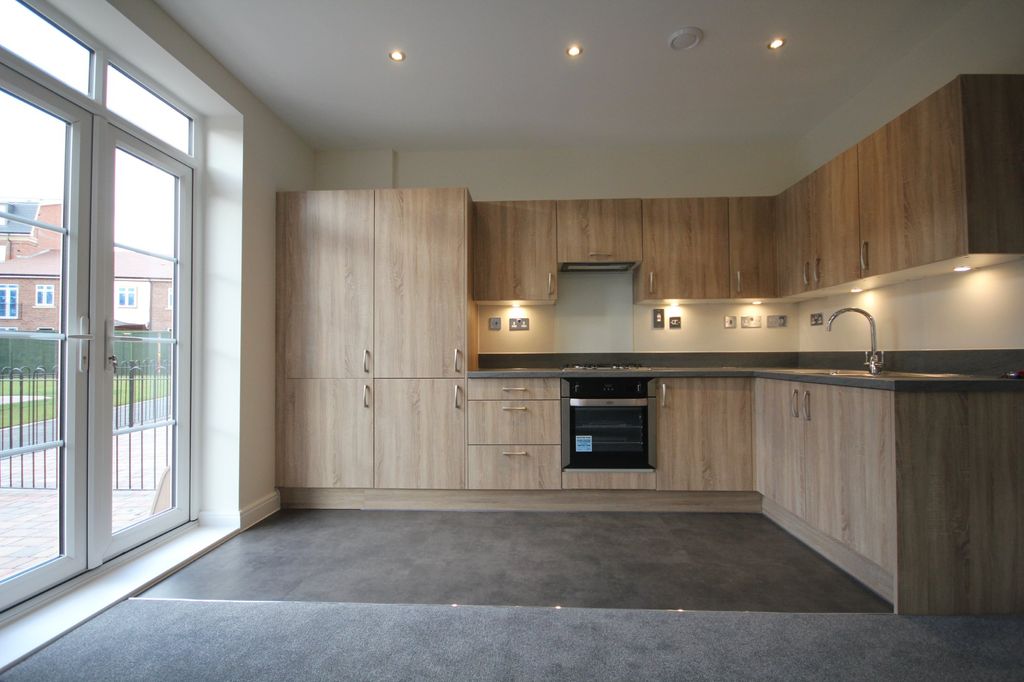 Property photo 2 of 7