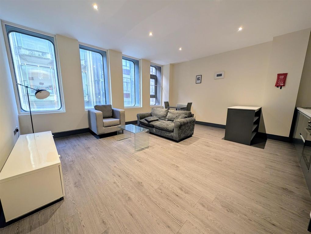 Property photo 1 of 10 Living Room.Jpg