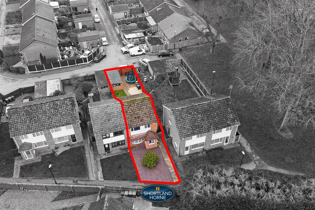 Property photo 2 of 23 Boundary