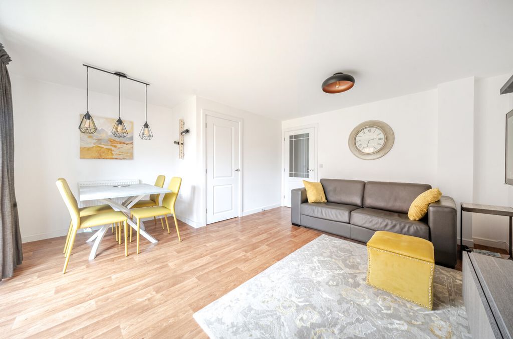 Property photo 3 of 11 1362677-6-68Dfd4E...