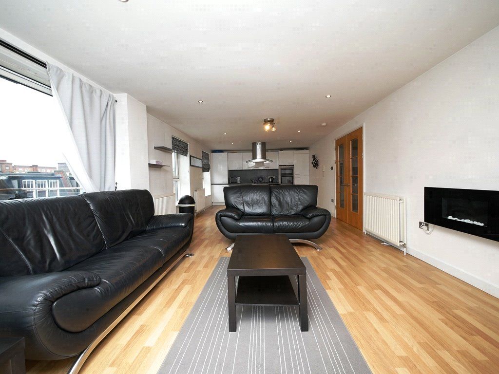 Property photo 3 of 9 Photo 3