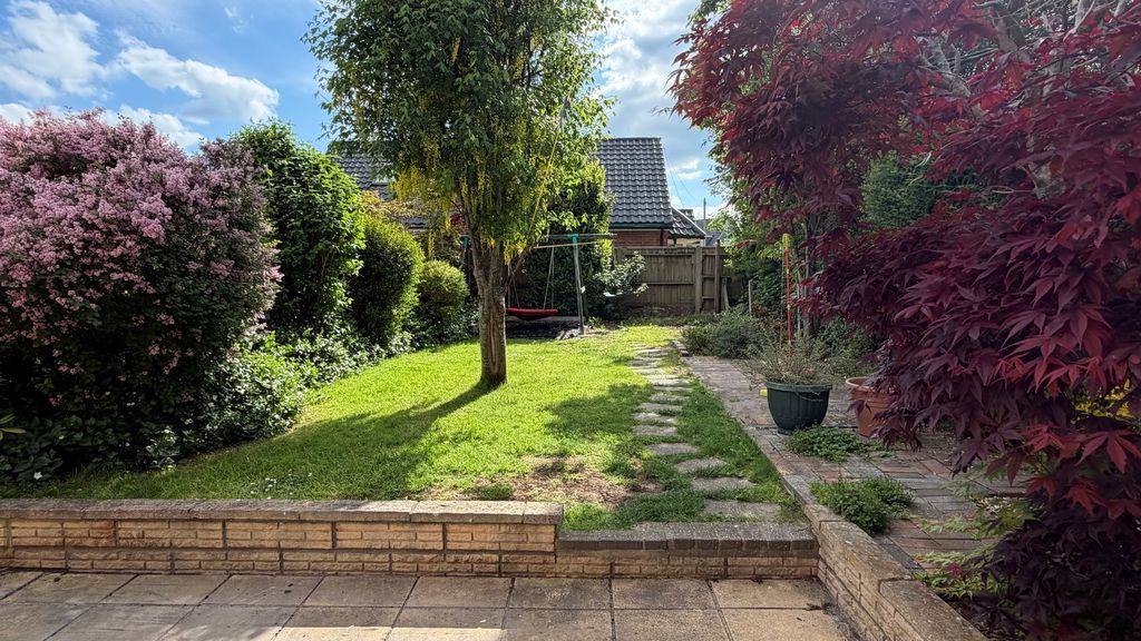 Property photo 2 of 11 Photo 10