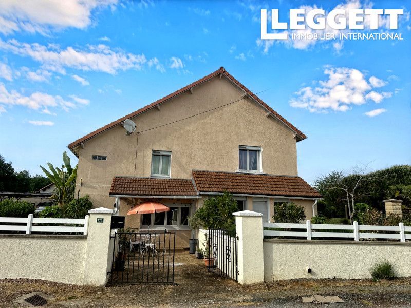 Property photo 1 of 10
