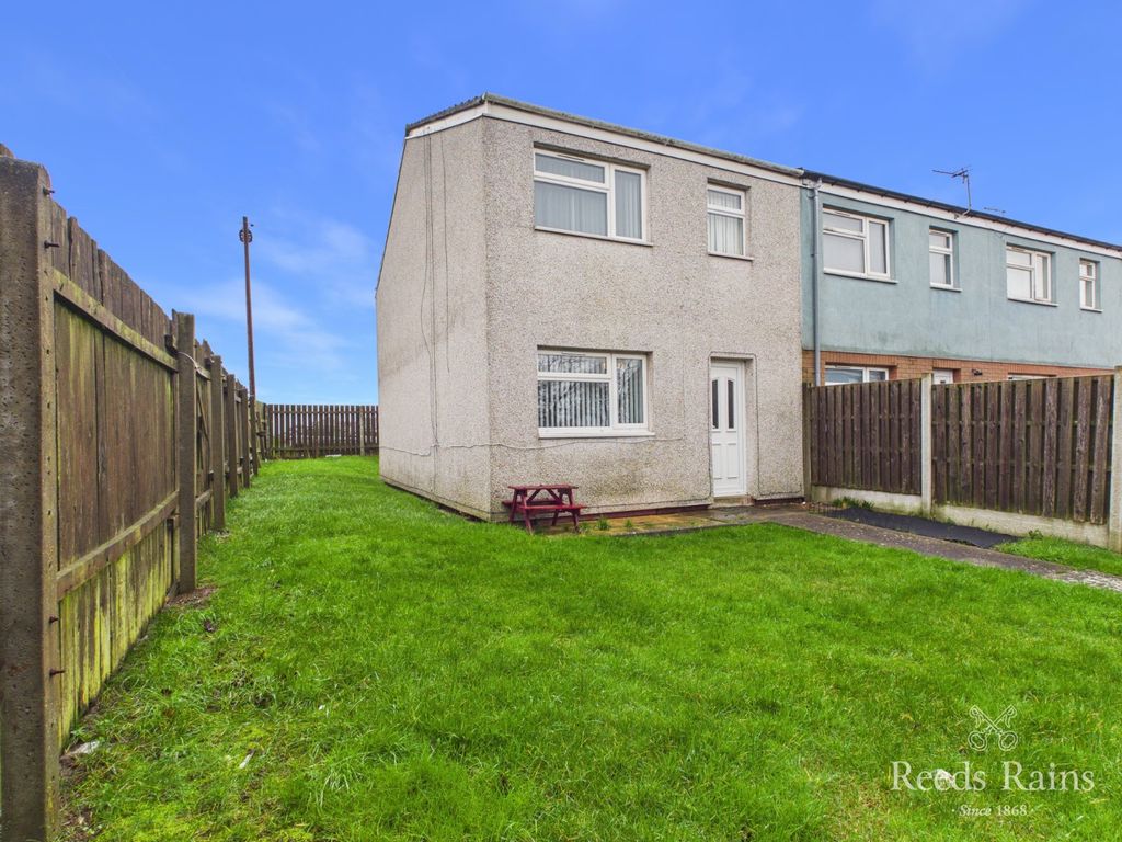 Property photo 3 of 19 Rear