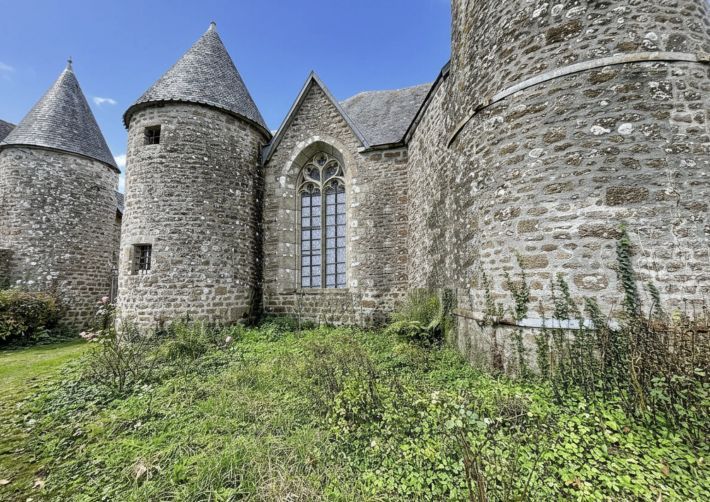 Property photo 2 of 18