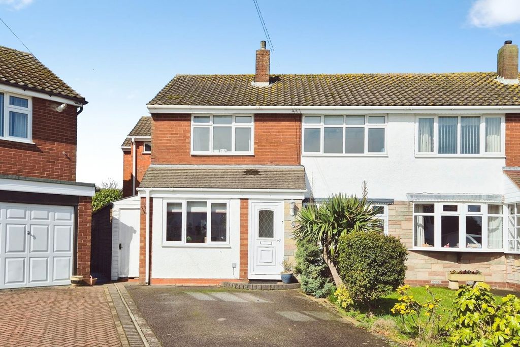 Property photo 1 of 30