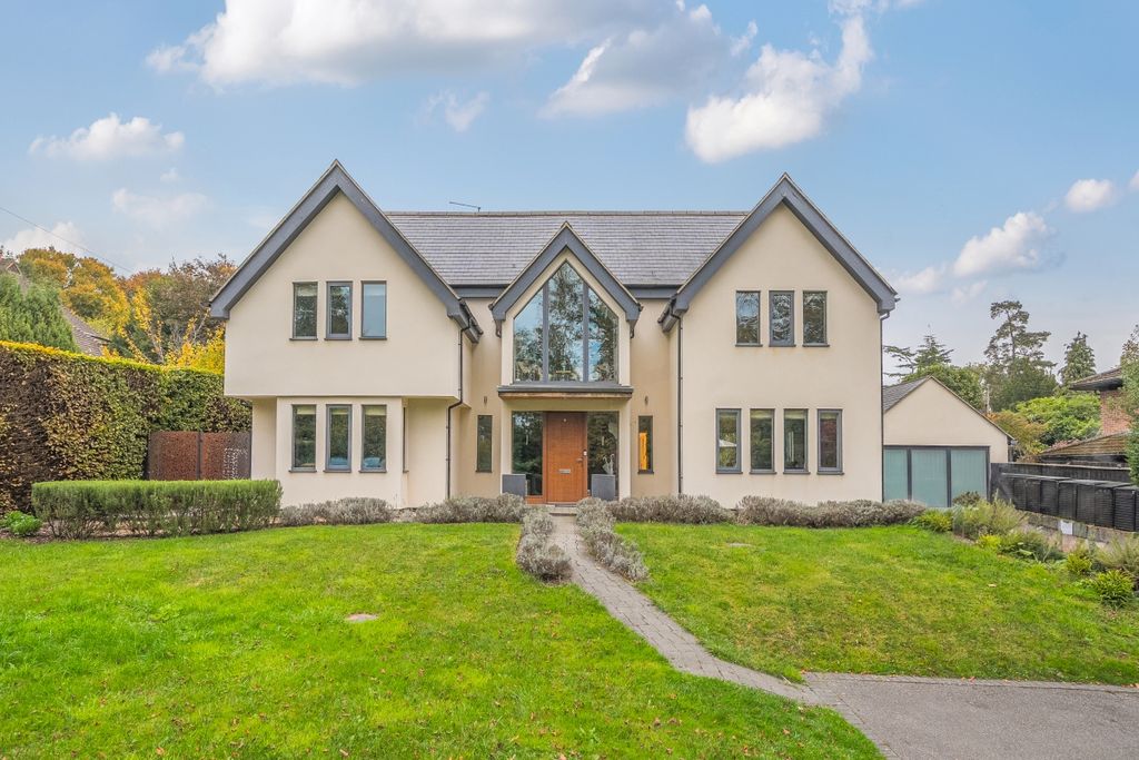 Property photo 1 of 13