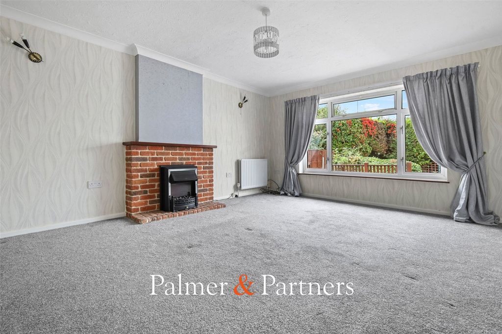 Property photo 3 of 17 Picture No. 23
