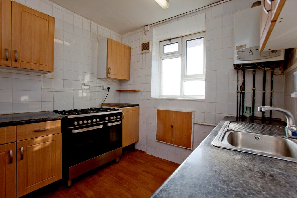 Property photo 2 of 4
