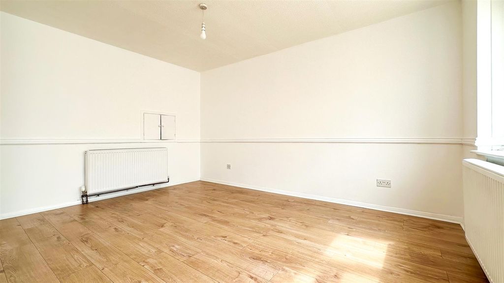 Property photo 2 of 7 3-2.Jpg