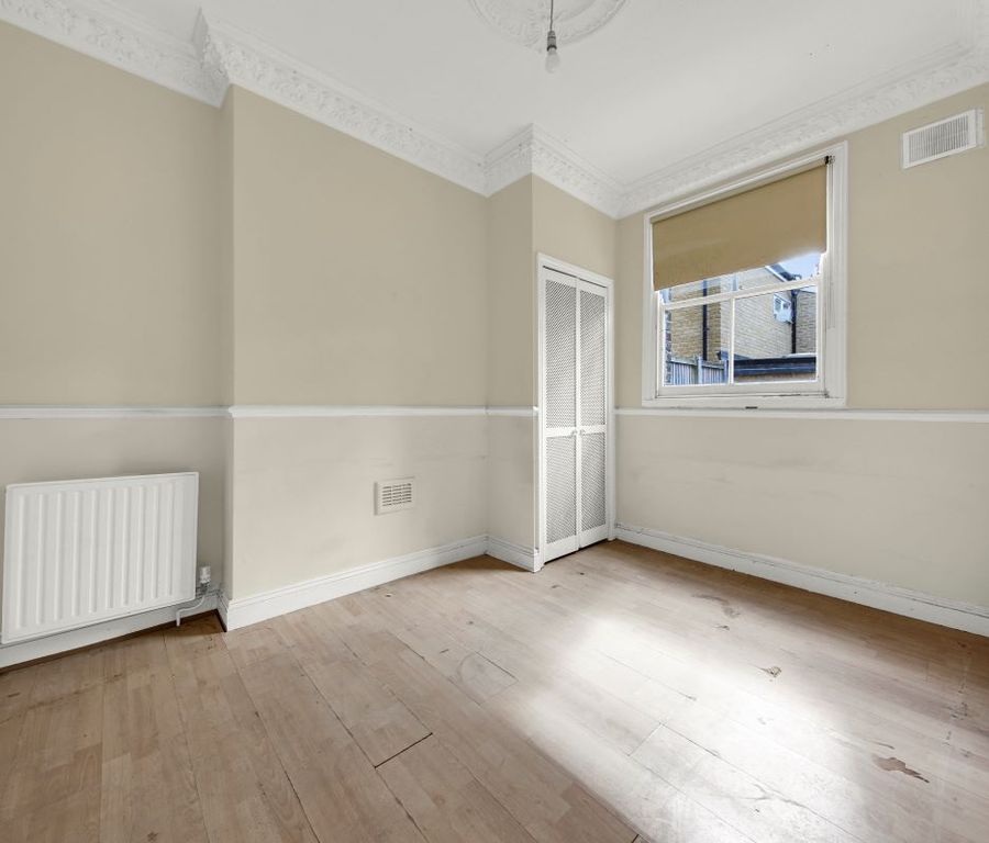 Property photo 3 of 26