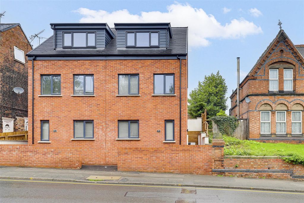 Property photo 1 of 15 6849.Jpg