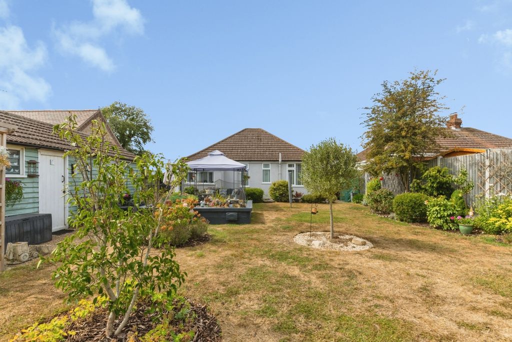 Property photo 2 of 16 Pbox-Img.Jpg