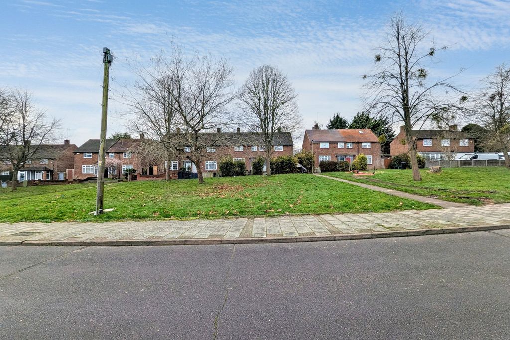 Property photo 2 of 14 59 Leesons Way, Orpington, Bromley Br5 2Qb