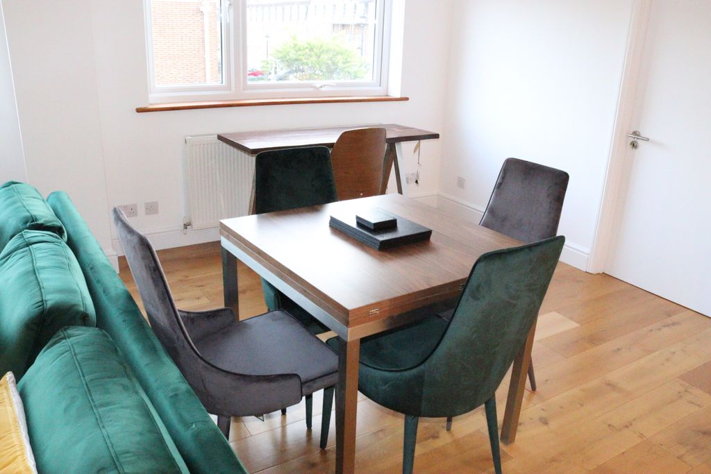 Property photo 2 of 32 Dining