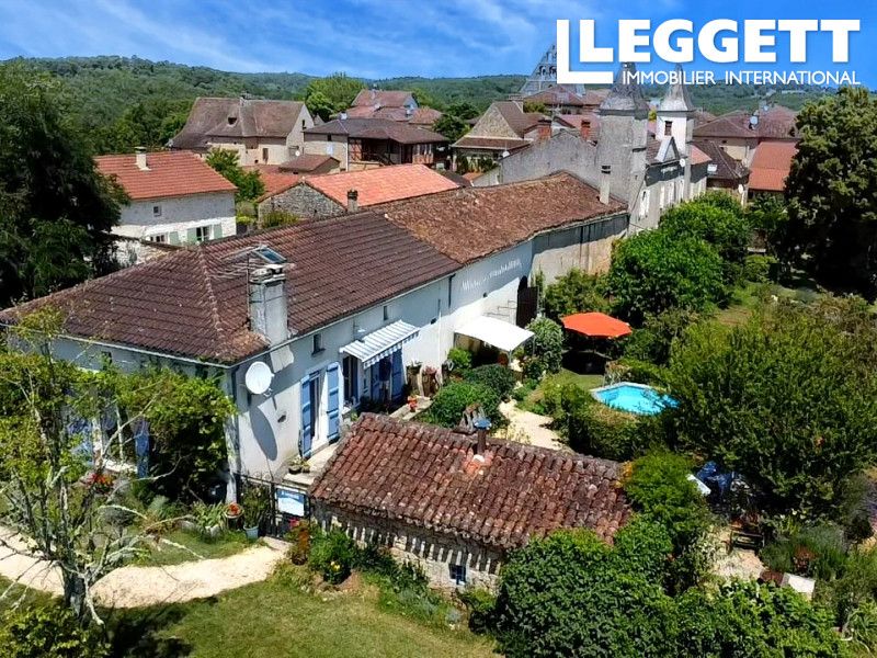 Property photo 1 of 10