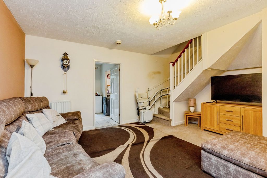 Property photo 3 of 14 Photo